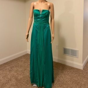 BCBG Maxazria size 2 strapless dress